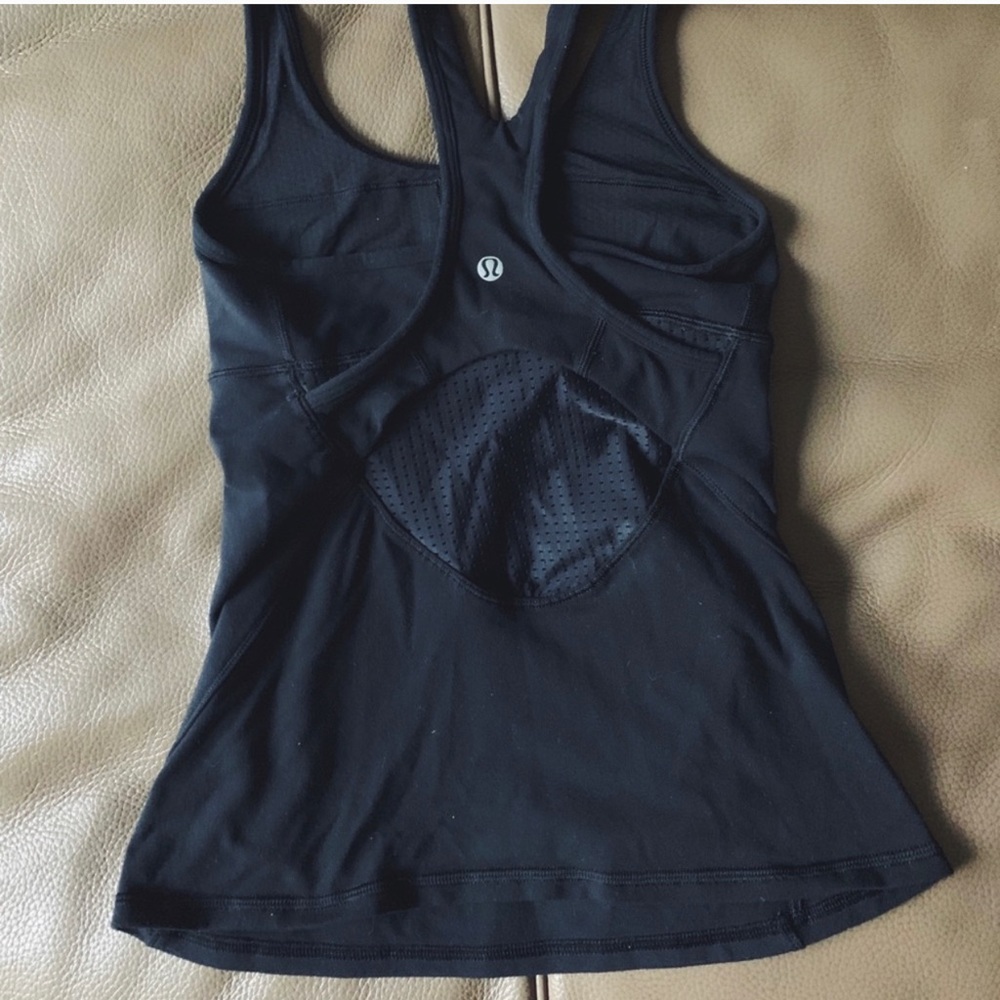 Lululemon TankTop w/ Built In Bra - Picture 2 of 2